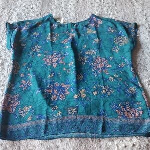 Boxy Blue Blouse with Floral Design